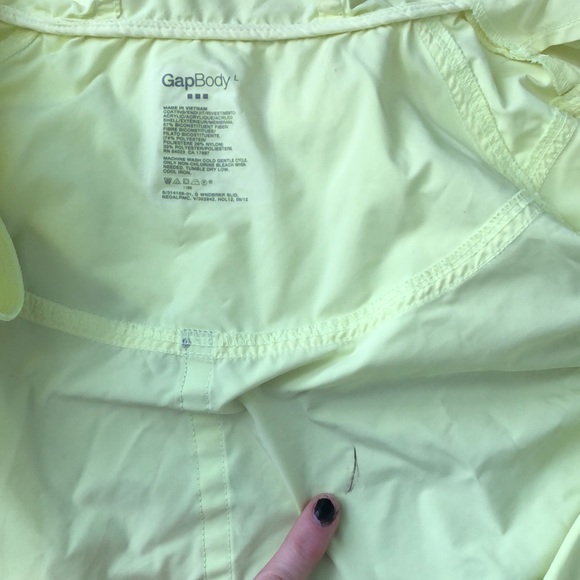 Gap Body Neon Packable Windbreaker - Picture 6 of 6